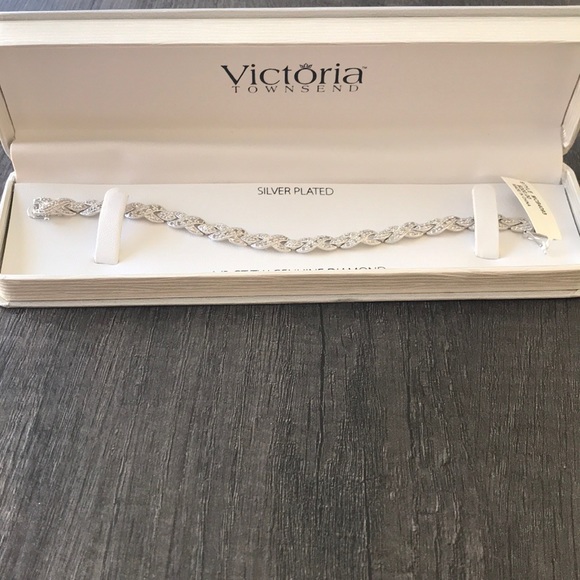 🆕VICTORIA TOWNSEND XO BRACELET SILVER PLAT… - Picture 5 of 8